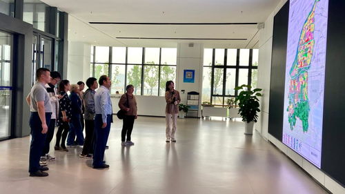 教師工作部 人力資源部黨支部舉辦重陽節離退休老同志參觀交流活動