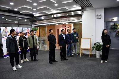 河南省安陽市滑縣人社局局長一行參觀調研斜塘青創工社